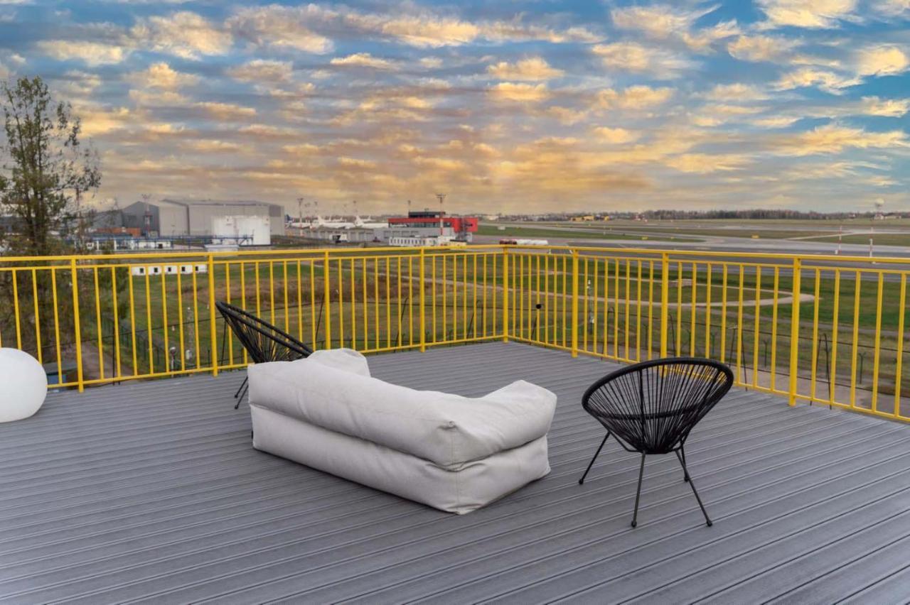 Air 201 Apartment